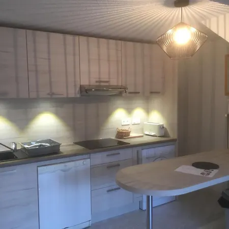 Holiday home Mini Corse Du Sud U Re D Alzetu Lecci